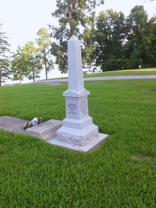 Specialty Monuments Roselawn Monuments Baton Rouge, LA Statuary